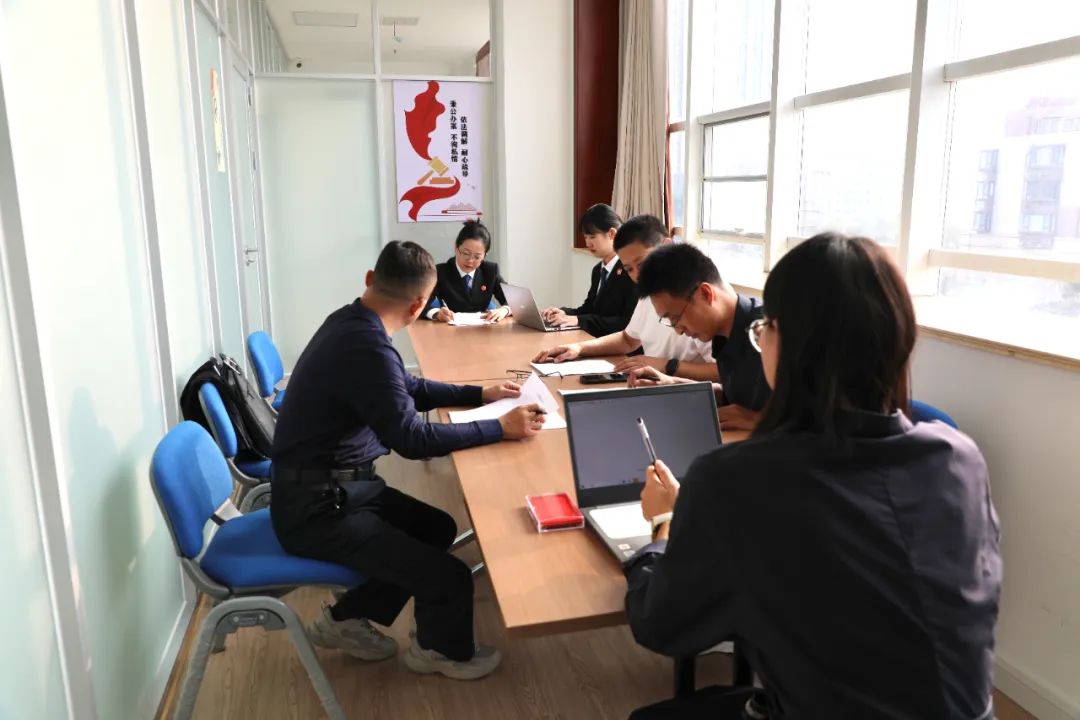 【企业动态】欧派家居新增1件法院诉讼，案由为承揽合同纠纷