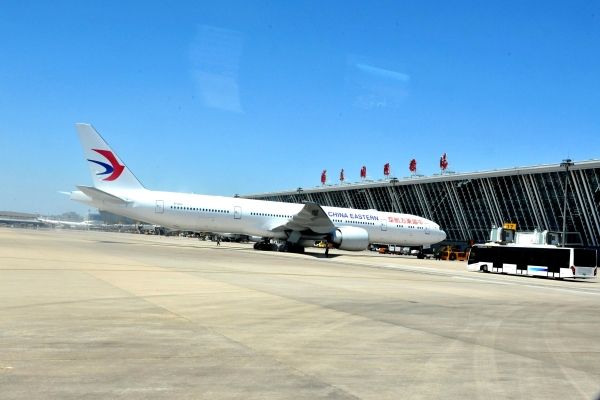 上海机场：浦东国际机场11月旅客吞吐量同比增长21.28%