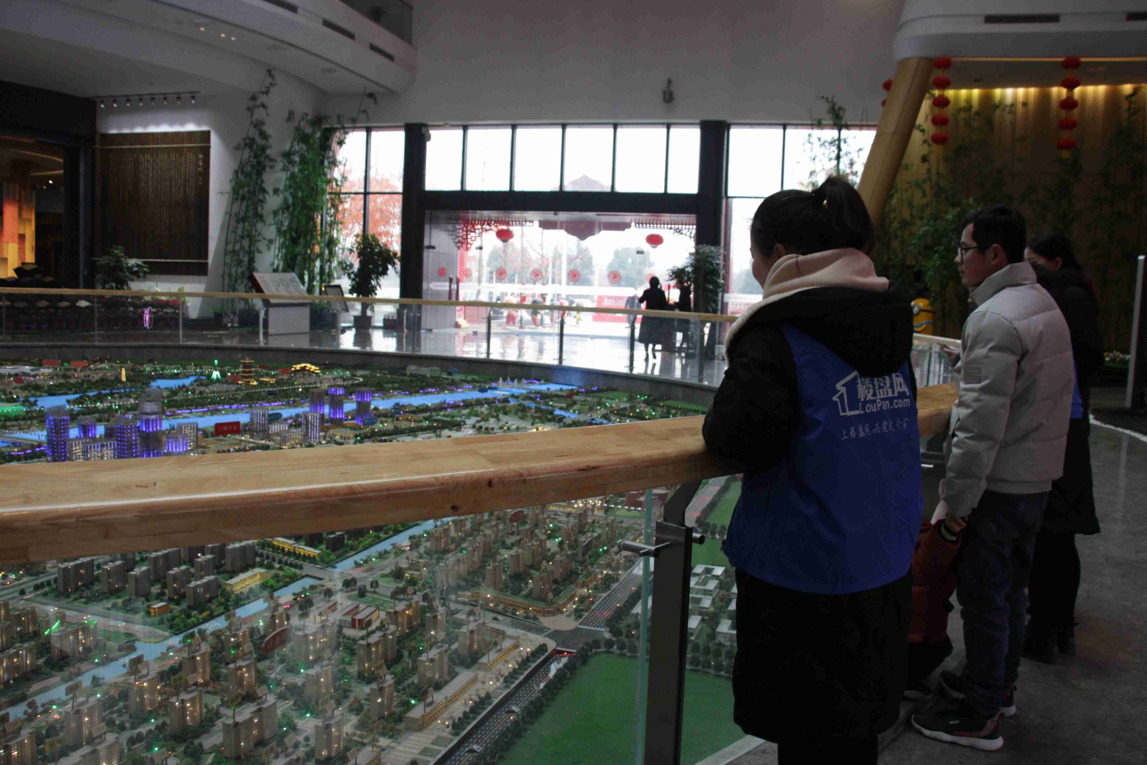 祥源文旅：拟1.23亿元收购卧龙中景信100%股权