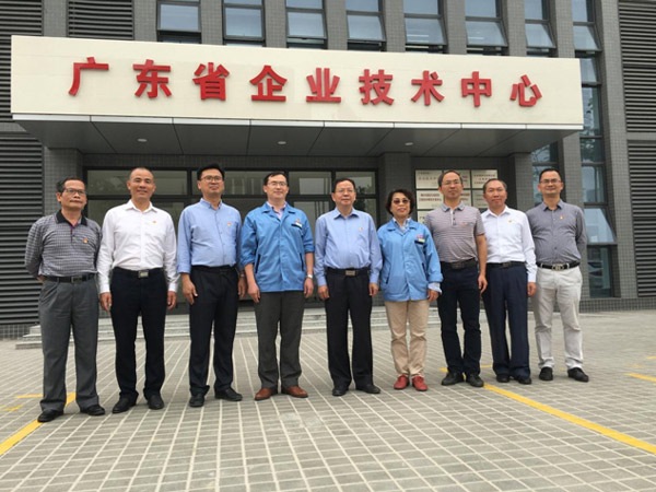 华锋股份：全资子公司拟出售深圳清研电子科技有限公司约12.284%股权