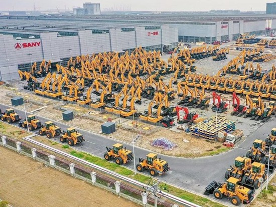 三一重工发生4笔大宗交易 合计成交7782.84万元