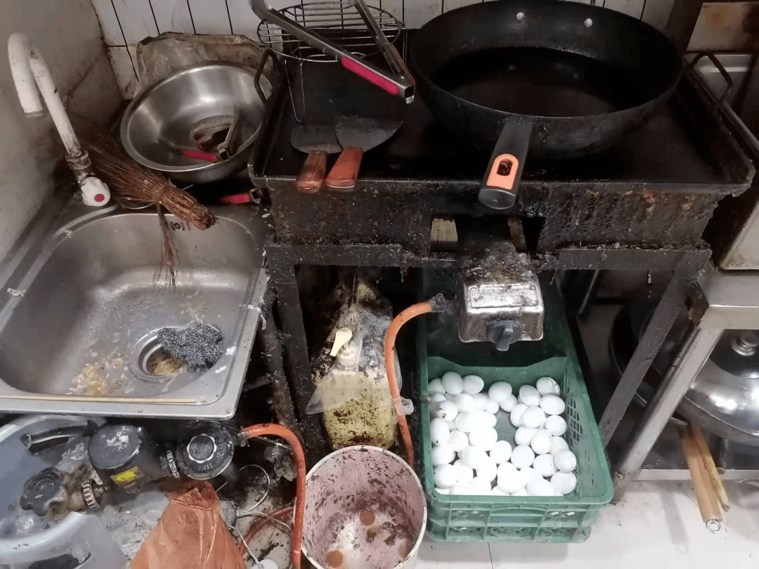 珠海中富新设两家食品科技公司