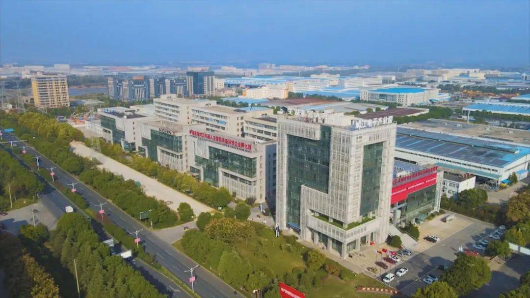 三联锻造：公司主要从事汽车锻造零部件的研发、生产和销售