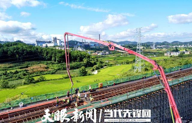市值蒸发超九成的童程童美：退费难等投诉问题激增 研学项目曾被指造假