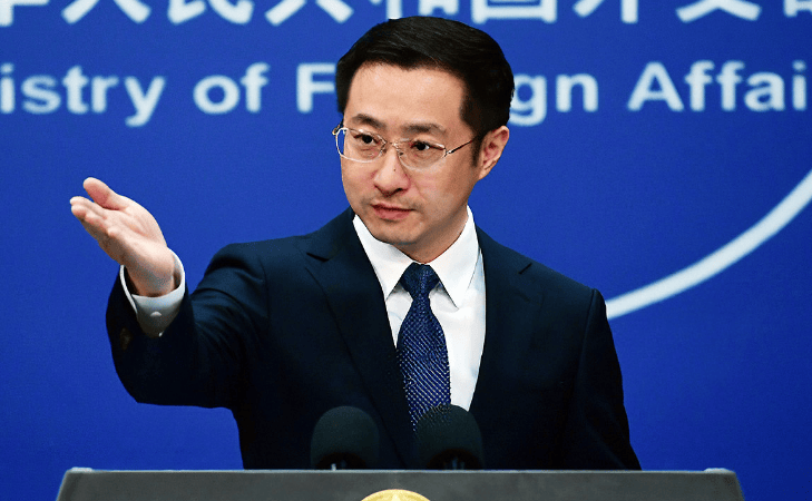特朗普称上任首日将推翻拜登海上钻井禁令；跌超6%！英伟达高台跳水；关于养老、政府投资基金，重磅文件出台；中金所出手，事关高频交易 | 每经早参