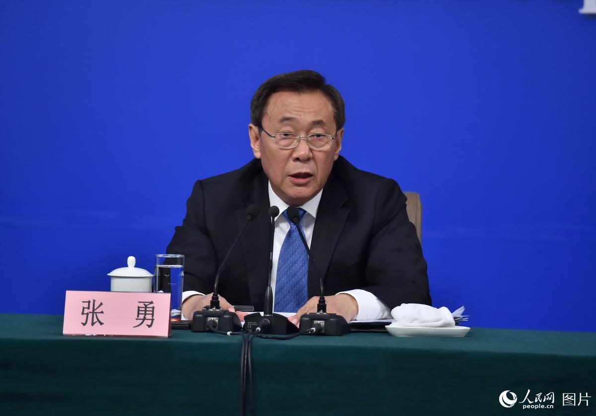 周海兵，任国家发改委副主任