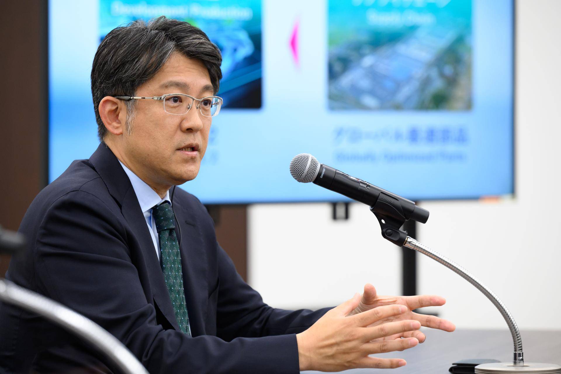 华联控股：公司在治理结构上保持独立