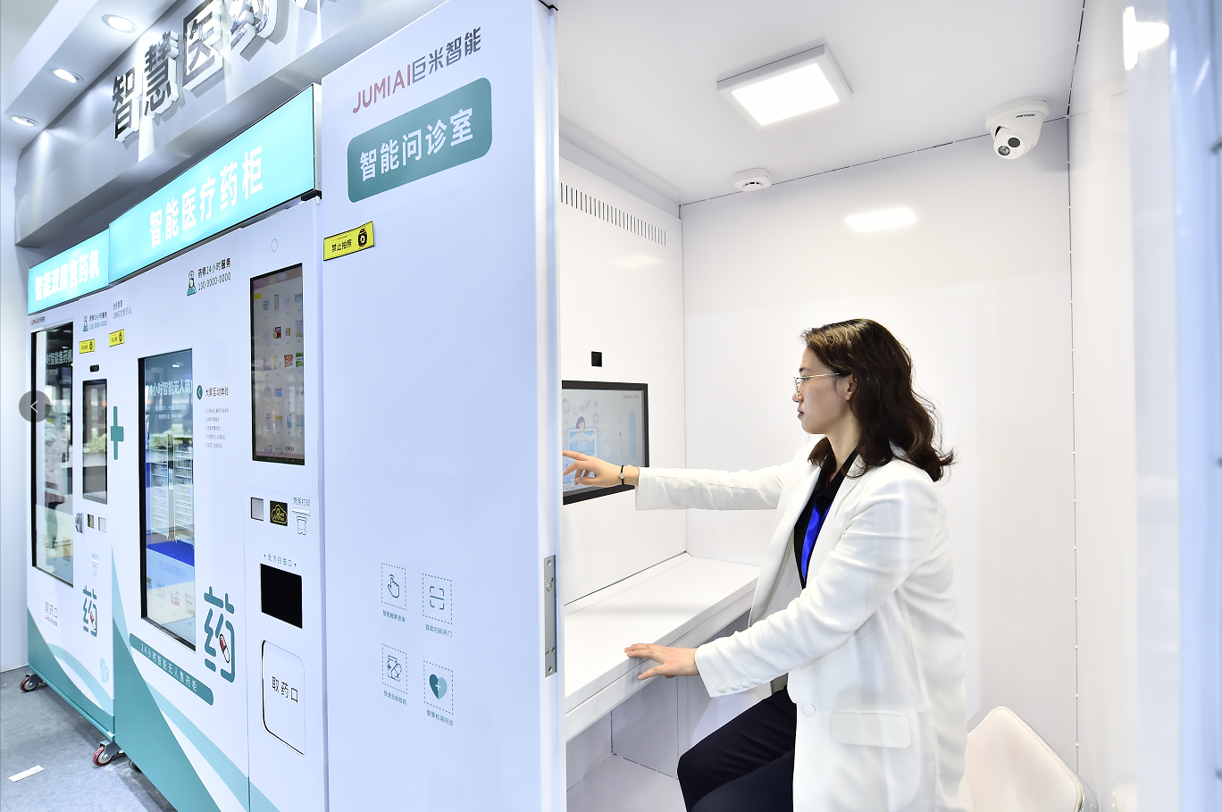 先导智能公布国际专利申请：“自动换卷装置和电芯卷绕设备”