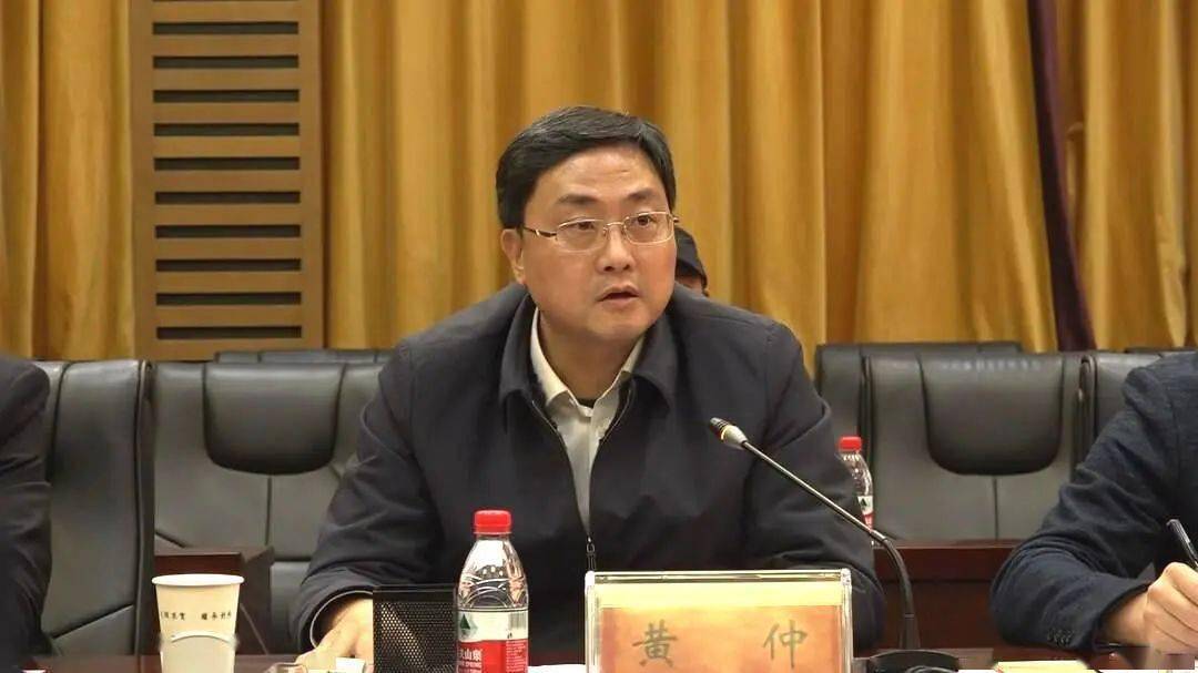 湖南发展与嘉禾县签署意向协议 拟24亿元投建光伏发电项目