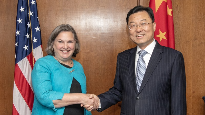 中国驻美国大使谢锋会见美国国会参议院民主党督导德宾等参议员