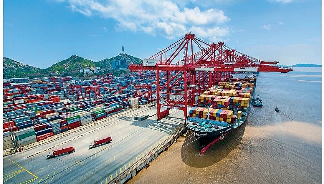 中远海控(01919.HK)5月13日回购3526.45万港元，已连续9日回购