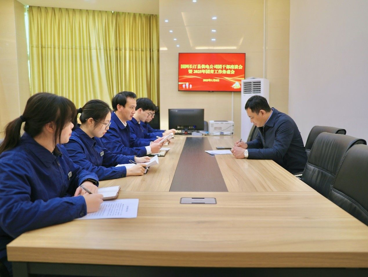 国家电网公司举办控股上市公司2025年度暨2026年一季度集体业绩说明会