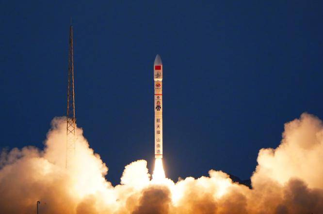 我国成功发射泰景三号05A星等5颗卫星