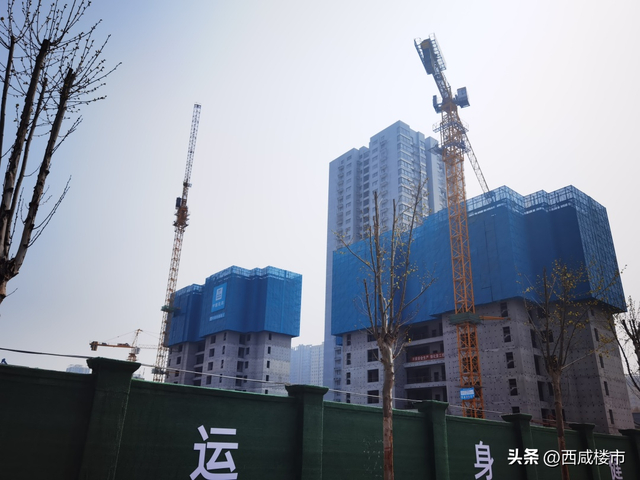 债市公告精选 | 融创地产被法院查封上限约17亿元财产;鑫苑置业新增多起重大诉讼